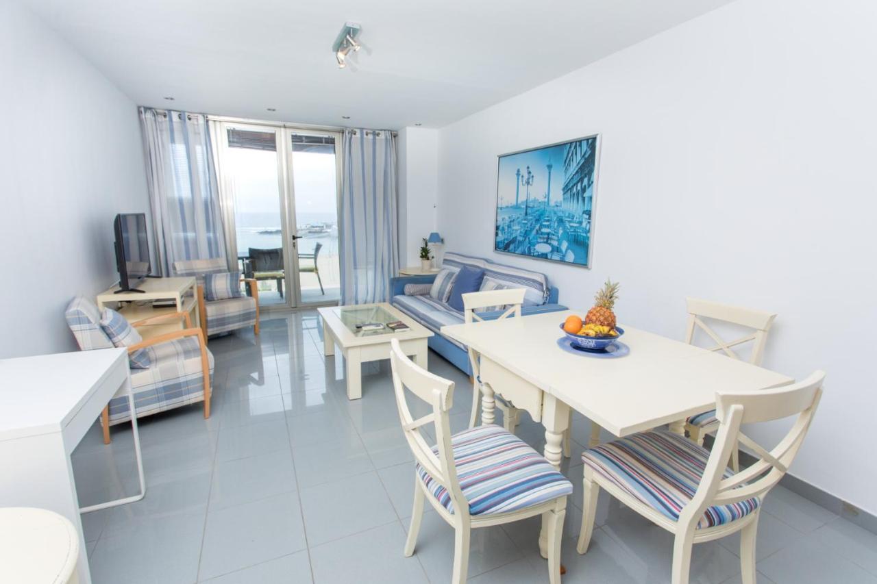Great Balcony Over Blue Sea By Canariasgetaway Λας Πάλμας ντε Γκραν Κανάρια Εξωτερικό φωτογραφία